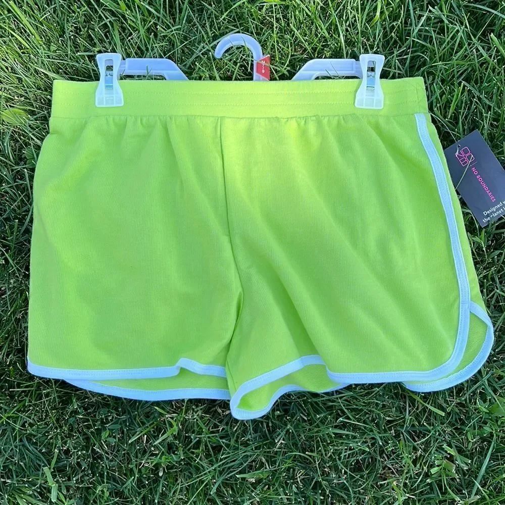 Women’s medium lime green shorts